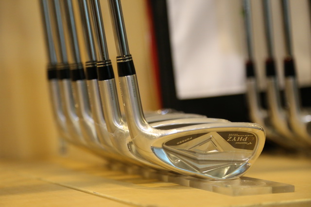 Iron Set Tourstage Phyz 2013 Forged NS PRO 800GH