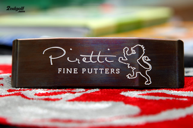 Putter Piretti Cottonwood 2 Rainbow Torched -
